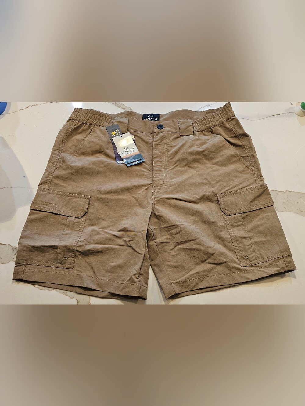 Men’s Tan Cargo Shorts